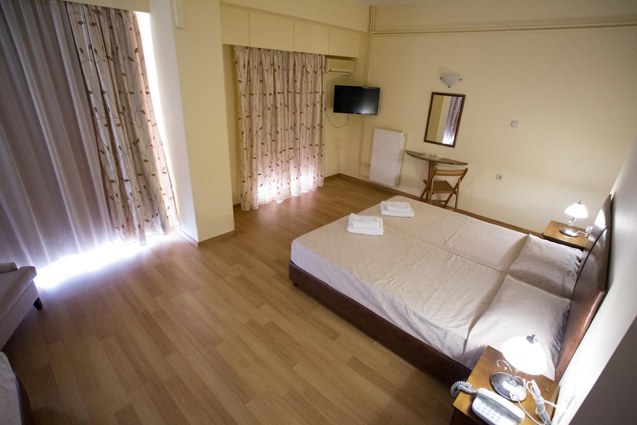 Hotel Cronos Arta Room photo